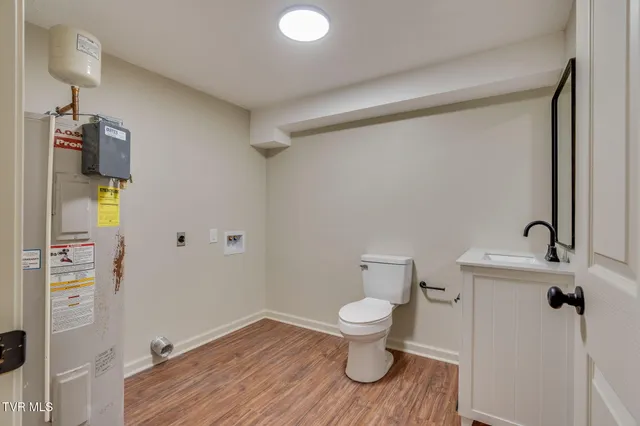 $355,000 | 621 San Antonio Drive, Bristol, TN 37620