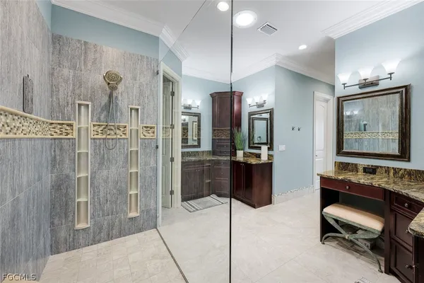 $949,000 | 11711 Royal Tee Circle, Cape Coral, FL 33991