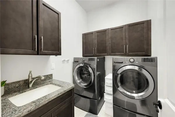 $949,000 | 11711 Royal Tee Circle, Cape Coral, FL 33991