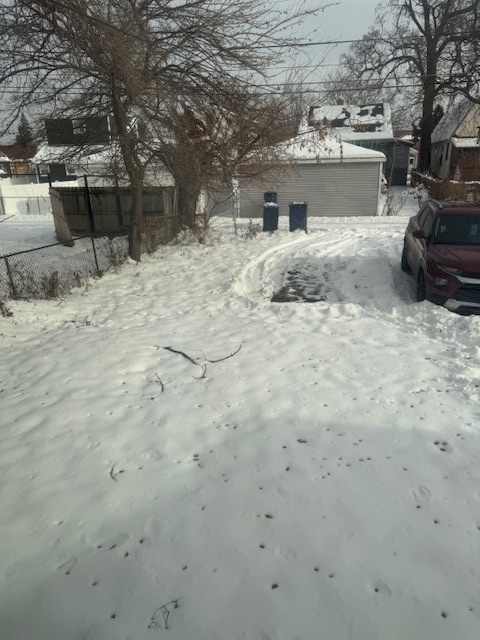 907 South 10th Avenue Maywood, IL 60153 - Photo 2 of 12 a view of a backyard of a house
