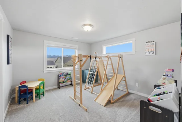 $589,900 | 1724 South Donwood Street, Greenacres, WA 99016