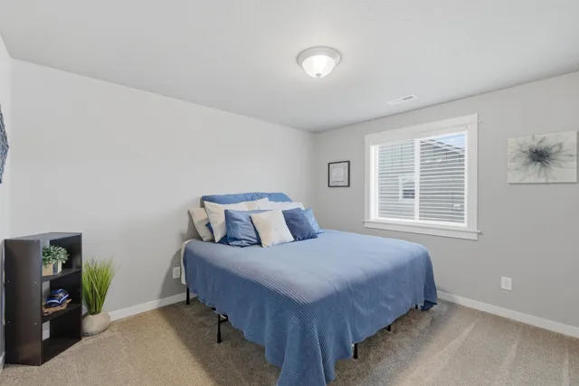 $589,900 | 1724 South Donwood Street, Greenacres, WA 99016