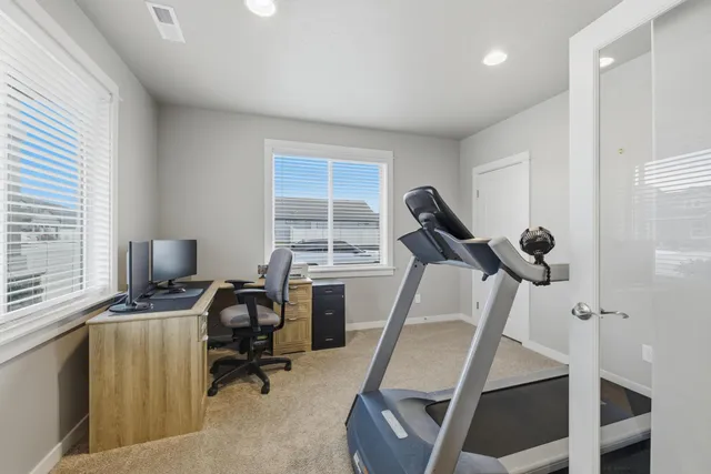 $589,900 | 1724 South Donwood Street, Greenacres, WA 99016