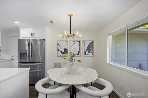 $695,000 | 2147 Northeast 12th Street, Renton, WA 98056
