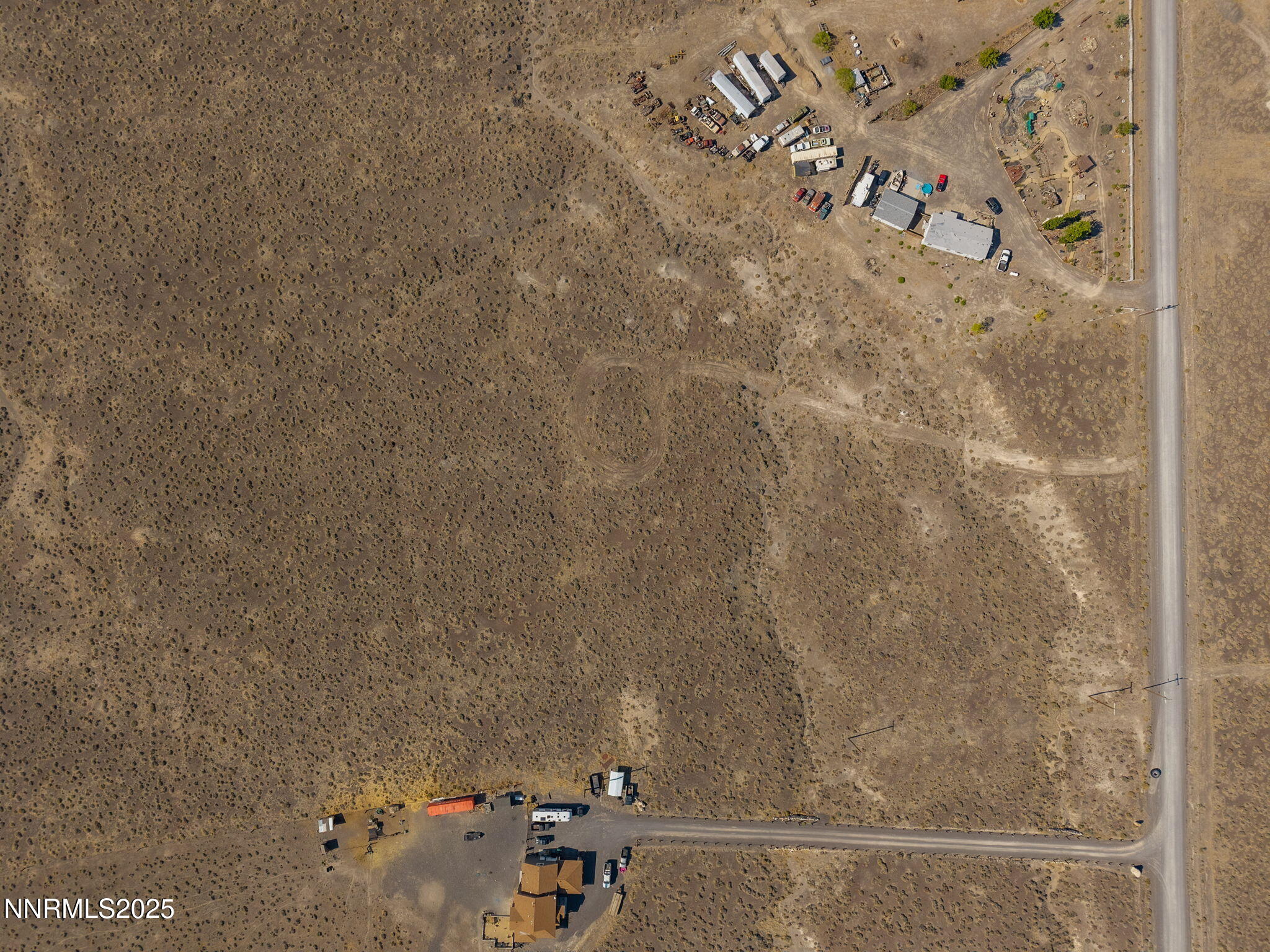 1945 Gustafson Road Fernley, NV 89408 - Photo 18 of 20 a bathroom with a shower