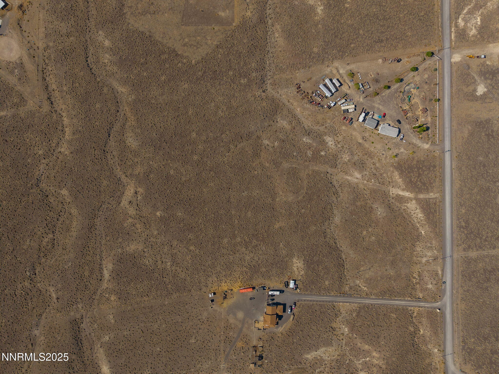 1945 Gustafson Road Fernley, NV 89408 - Photo 19 of 20 a bathroom with a shower