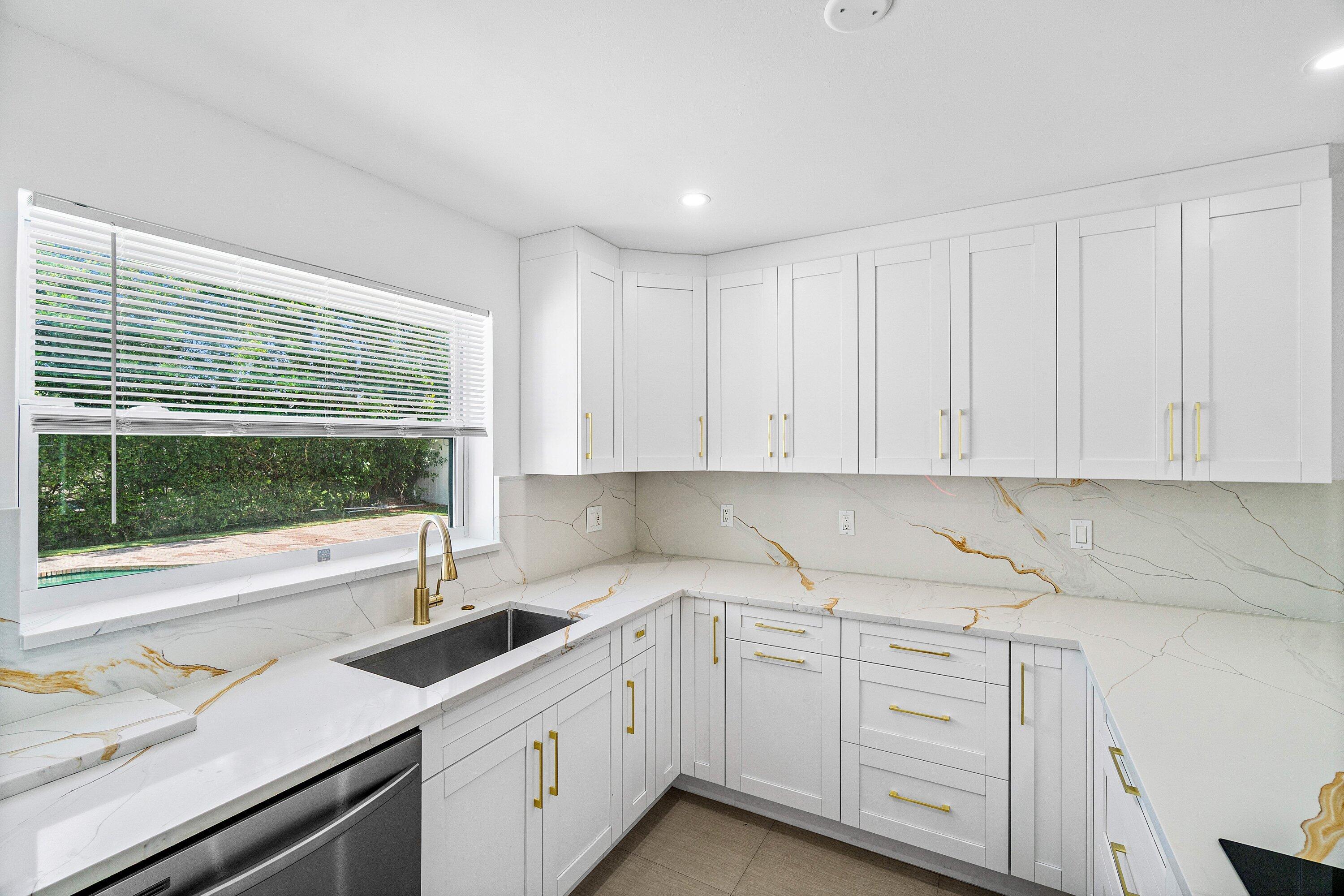 1531 Northwest 4th Street Boca Raton, FL 33486 - Photo 9 of 34