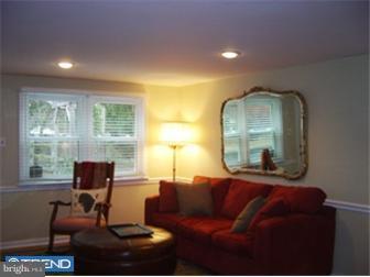 154 Walker Road Wayne, PA 19087 - Photo 5 of 12