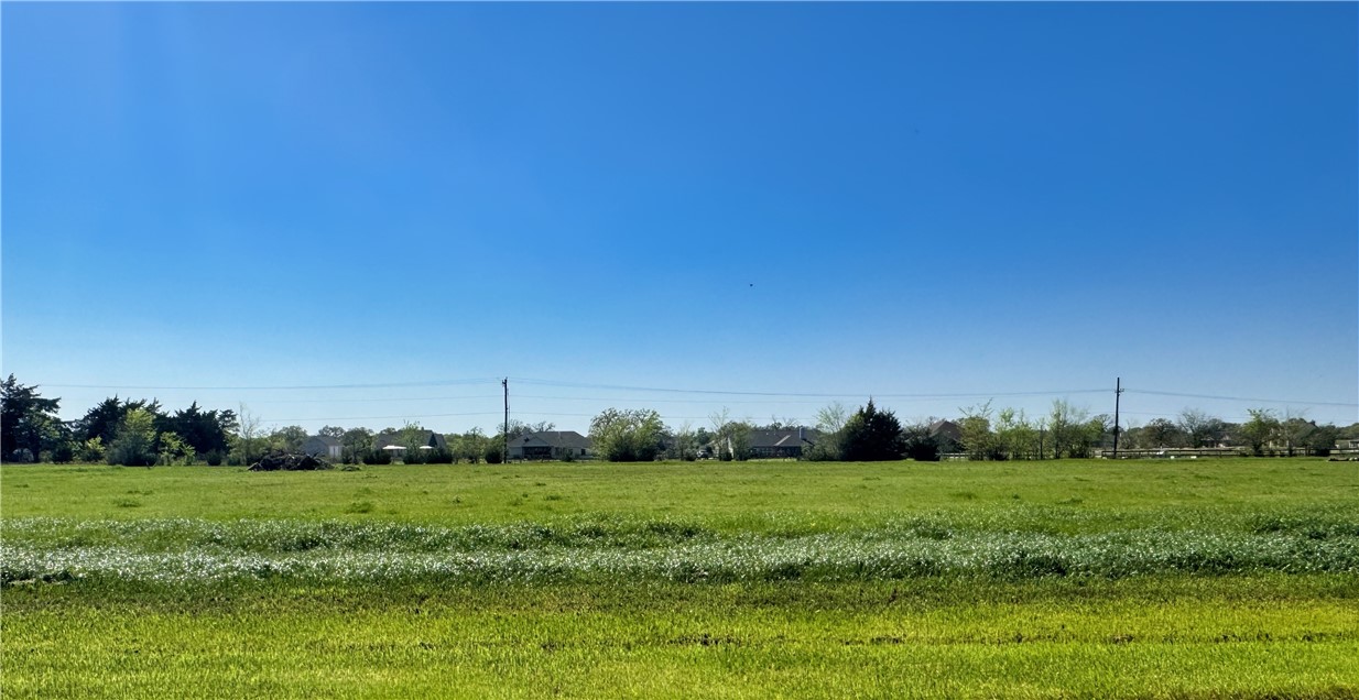 a view of building with outdoor space