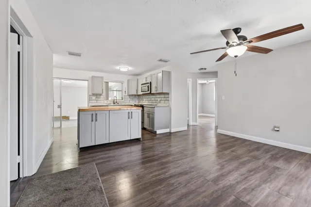 $2,800 | 4364 North Mary Circle, Palm Beach Gardens, FL 33410