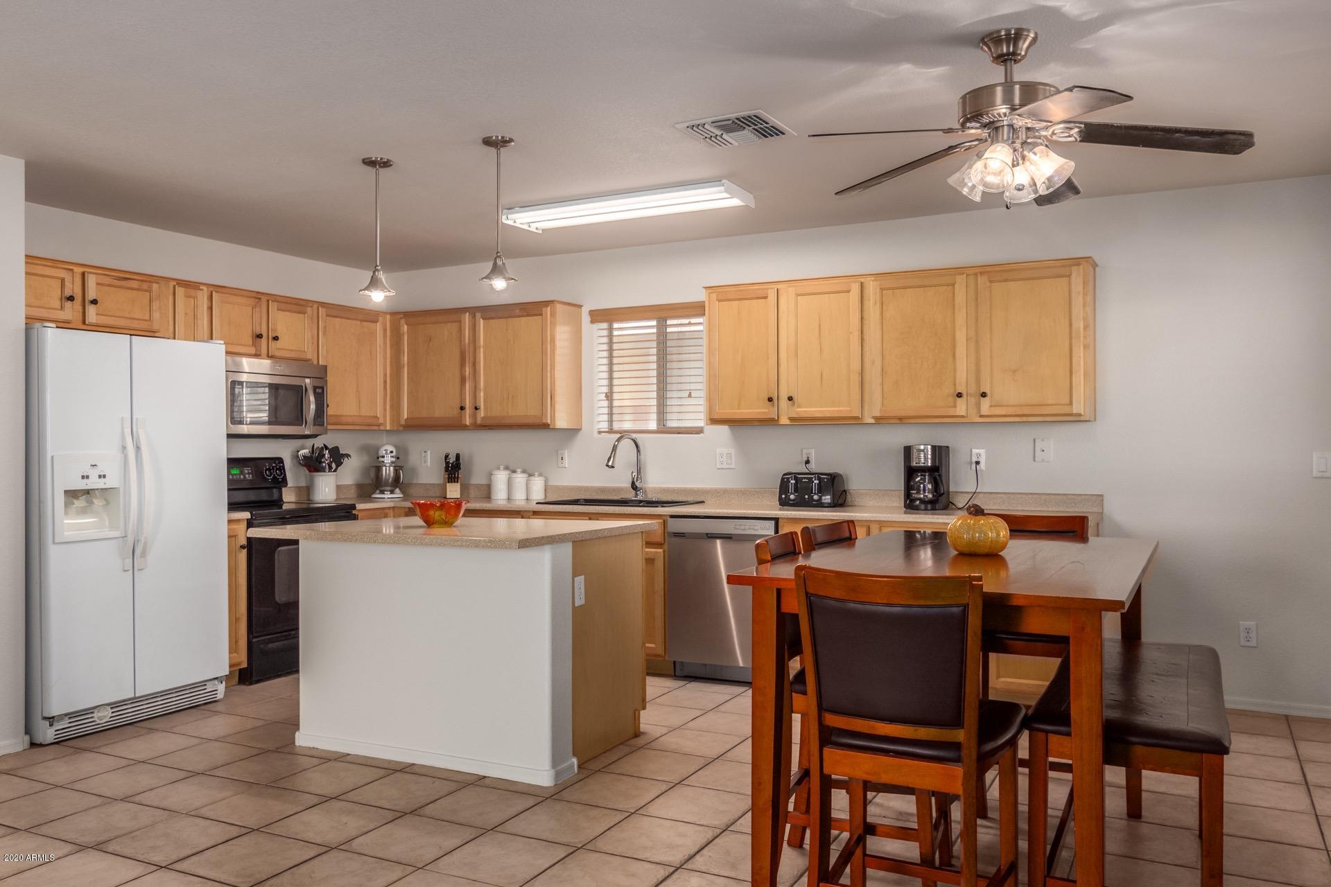 17558 West Calavar Road Surprise, AZ 85388 - Photo 15 of 57 Calavar-16