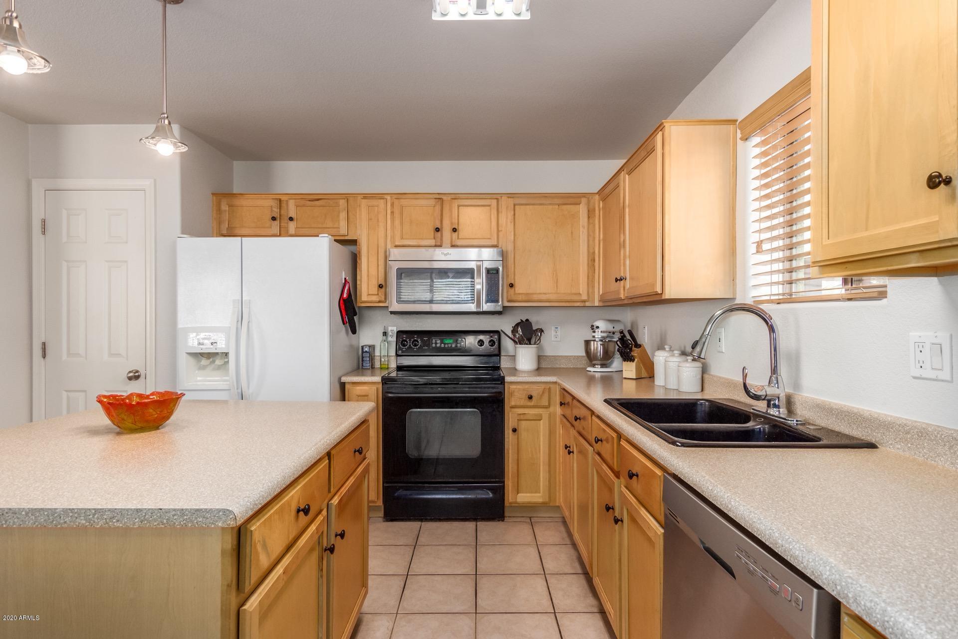 17558 West Calavar Road Surprise, AZ 85388 - Photo 19 of 57 Calavar-20