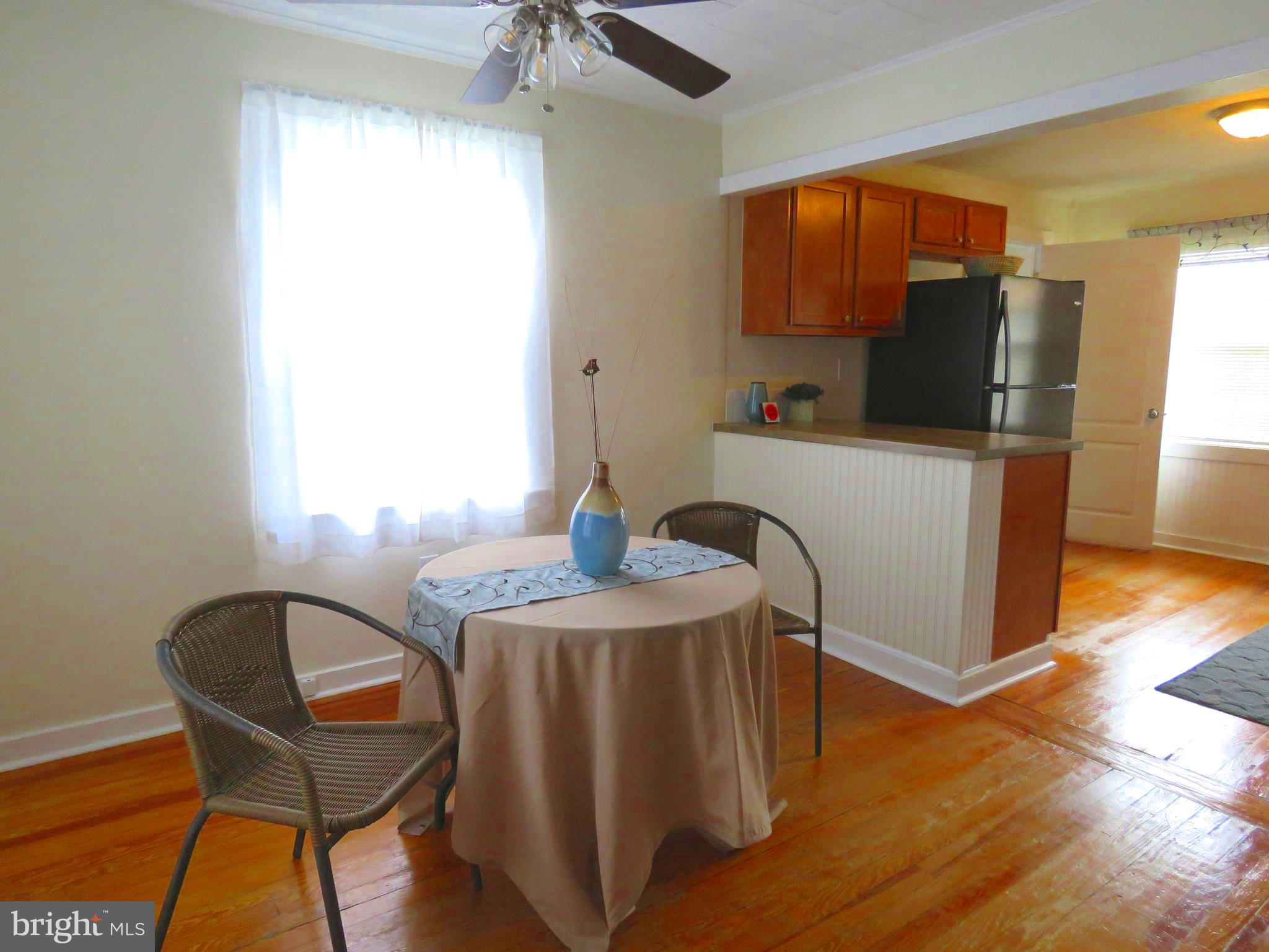 247 G Street Carneys Point, NJ 08069 - Photo 18 of 32 Dining area