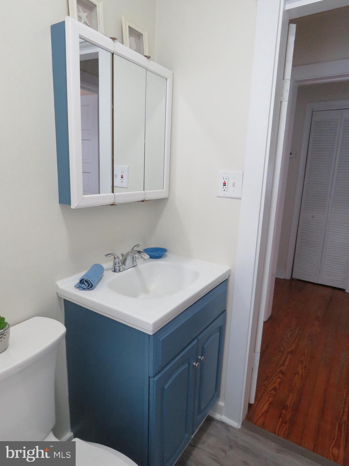 247 G Street Carneys Point, NJ 08069 - Photo 23 of 32 Bath