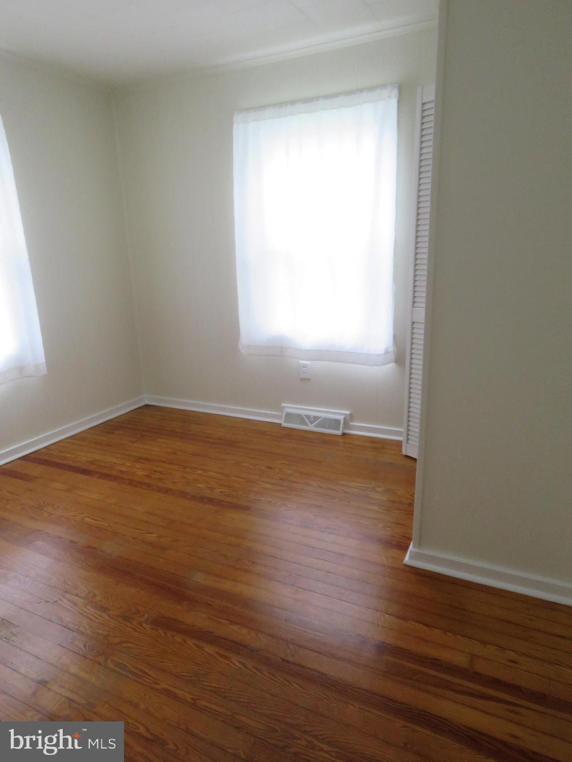 247 G Street Carneys Point, NJ 08069 - Photo 28 of 32 Bed 2