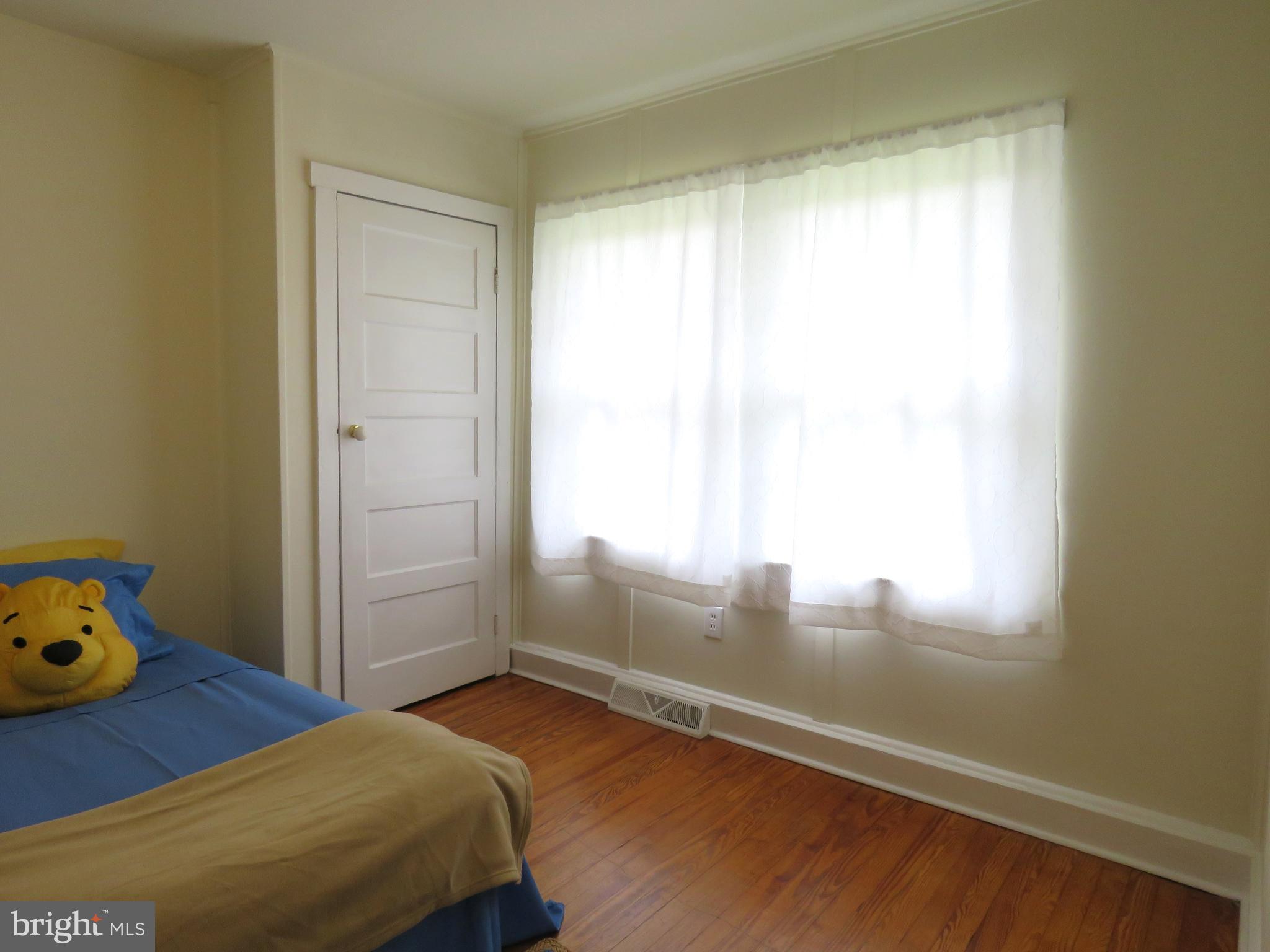 247 G Street Carneys Point, NJ 08069 - Photo 30 of 32 Bed 3