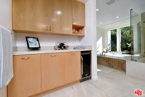 $1,399,000 | 14128 Dickens Street, Sherman Oaks, CA 91423