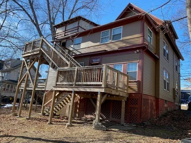 a view of a house with street