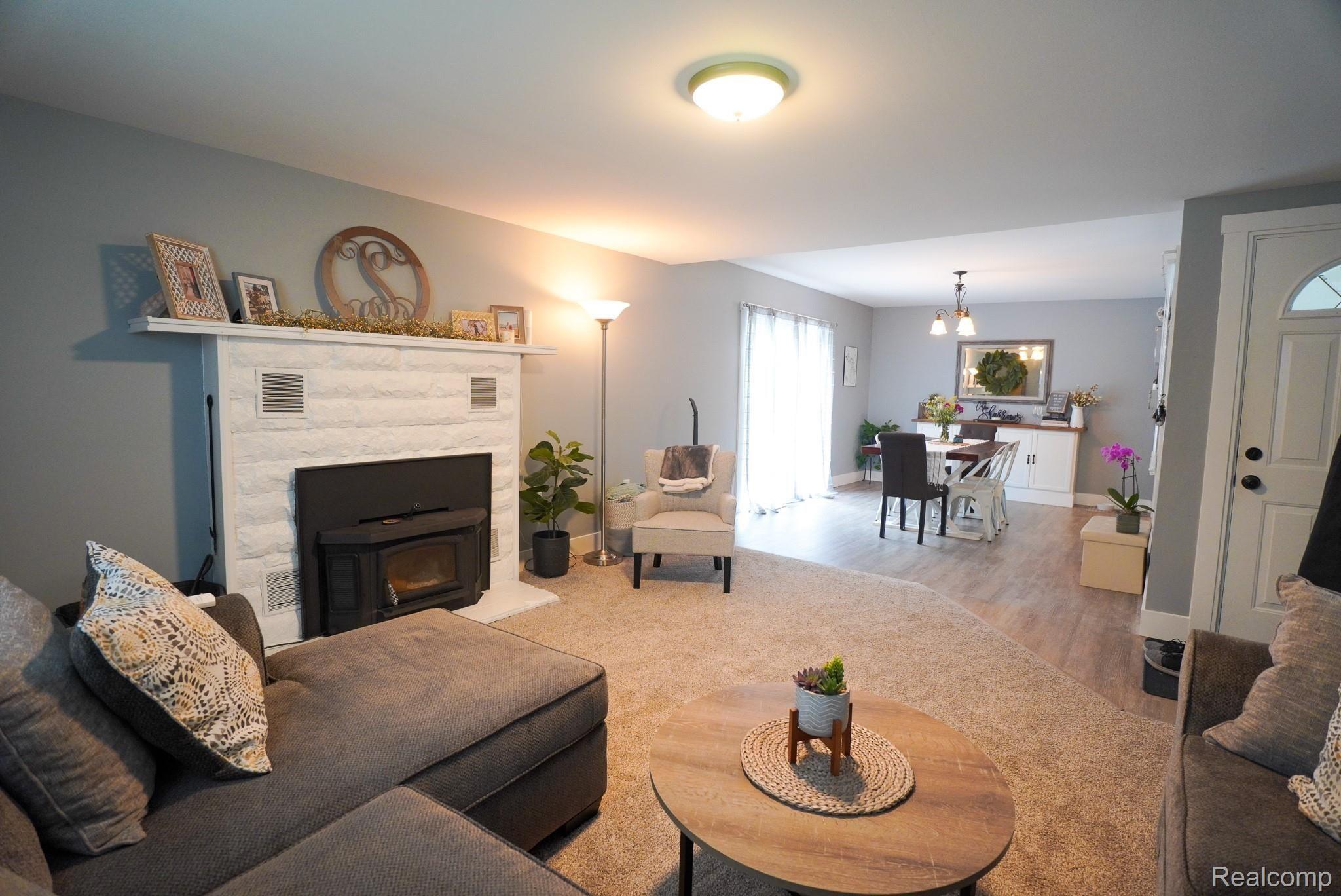 2646 Bowers Road Lapeer, MI 48446 - Photo 35 of 36 Spacious Open Floor Plan!