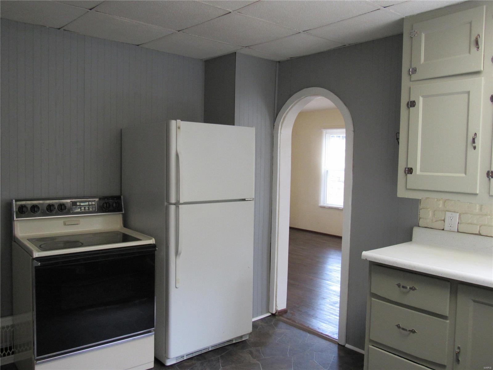 1104 Rixon Street Alton, IL 62002 - Photo 7 of 20 Gallery Image 7