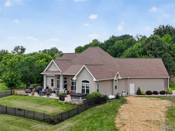 $875,000 | 26950 Trembley Lane, Wright City, MO 63390