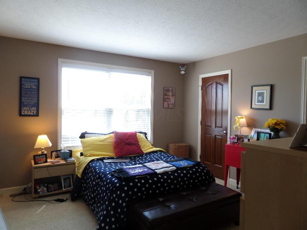 215 Halverston Road Powell, OH 43065 - Photo 16 of 33 Gallery Image 16