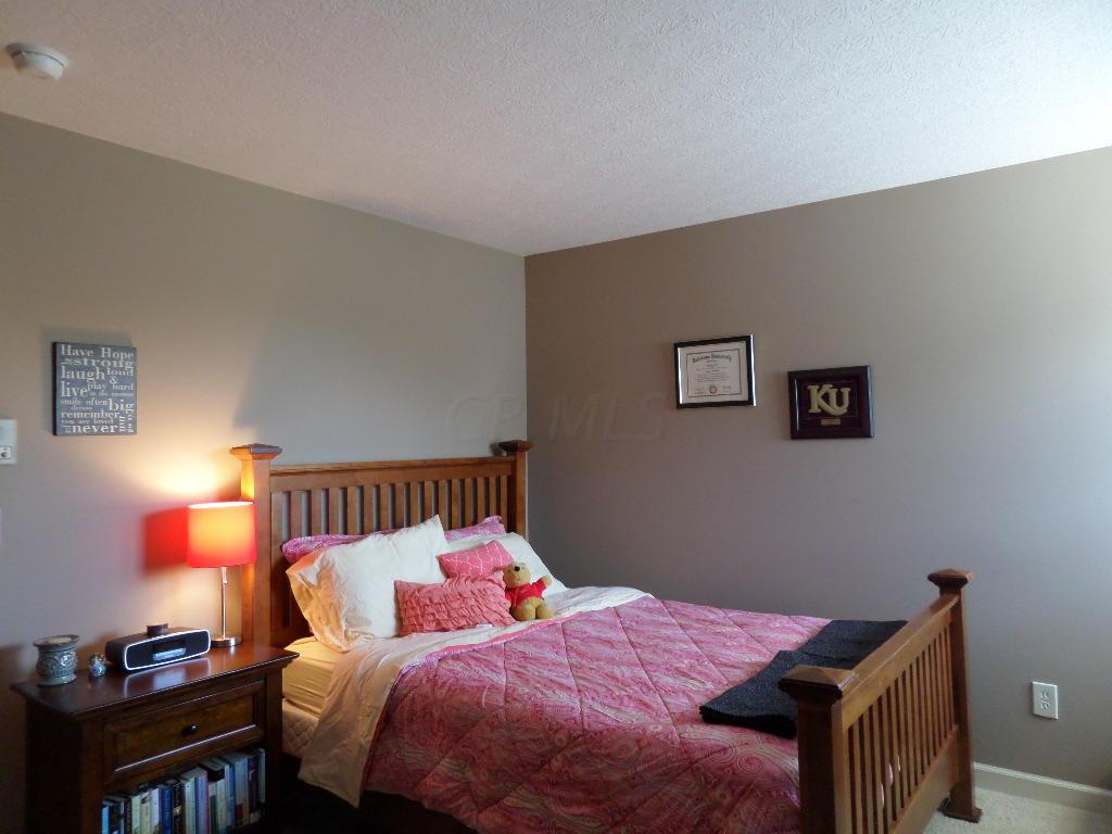 215 Halverston Road Powell, OH 43065 - Photo 20 of 33 Gallery Image 20