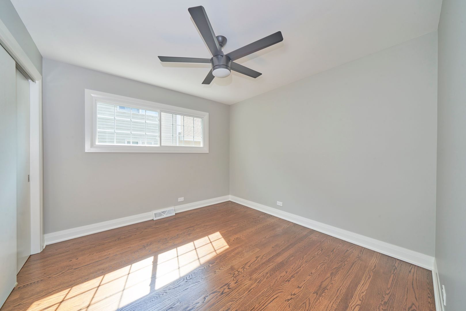 504 Lisa Road West Dundee, IL 60118 - Photo 20 of 27