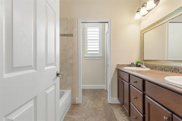 $718,000 | 36 Heron Drive, Palm Coast, FL 32137