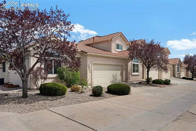 $424,900 | 106 Luxury Lane, Colorado Springs, CO 80921