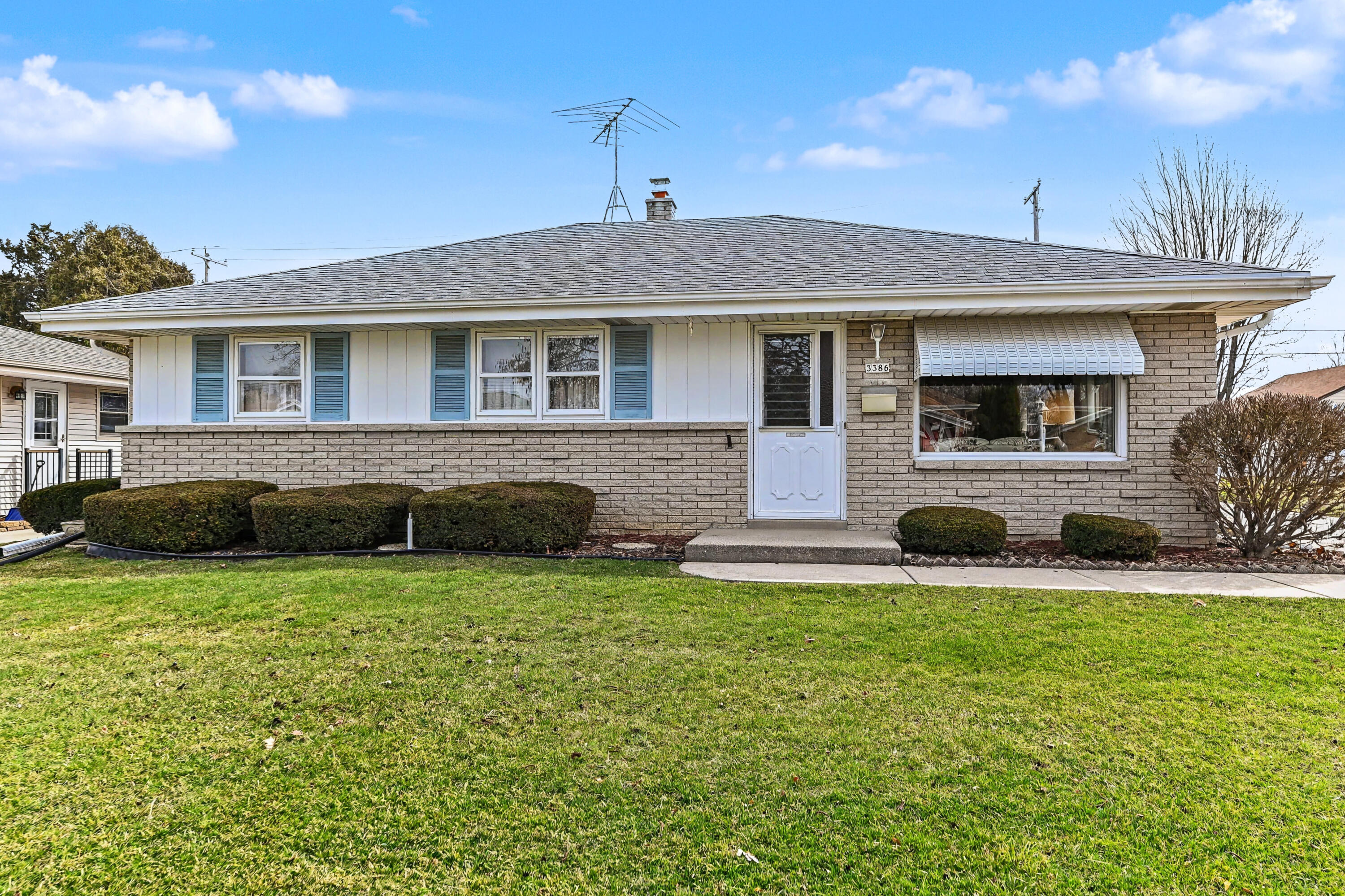 3386 South 78th Street Milwaukee, WI 53219 - Photo 31 of 37 S 78th-15
