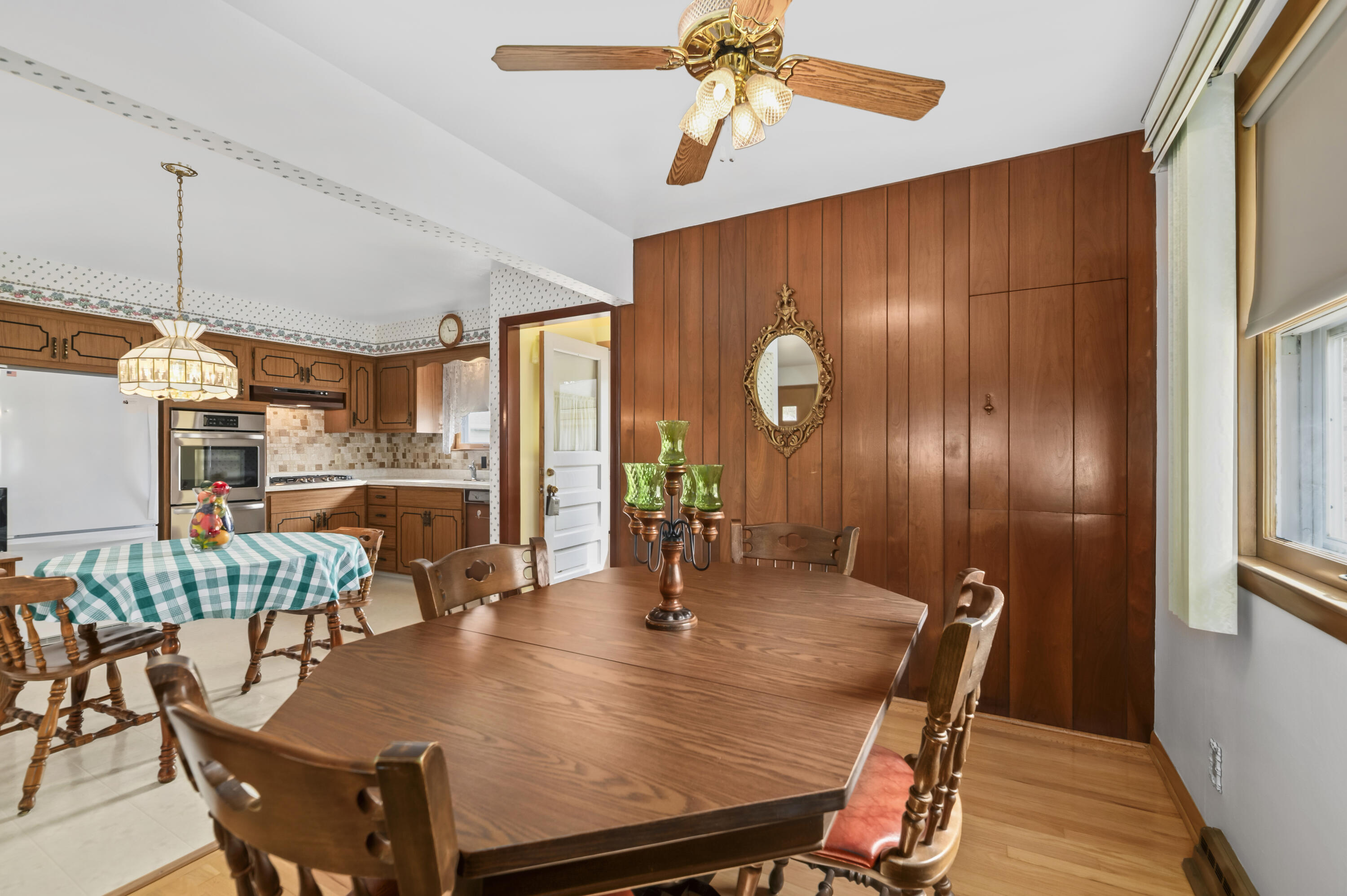 3386 South 78th Street Milwaukee, WI 53219 - Photo 10 of 37 DSC_5122