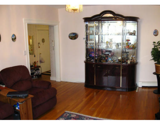 32 Ransom Road, Unit 5 Boston, MA 02135 - Photo 3 of 9