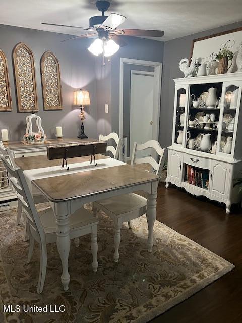 5398 Scotland Road Bentonia, MS 39040 - Photo 31 of 38 Dining Room
