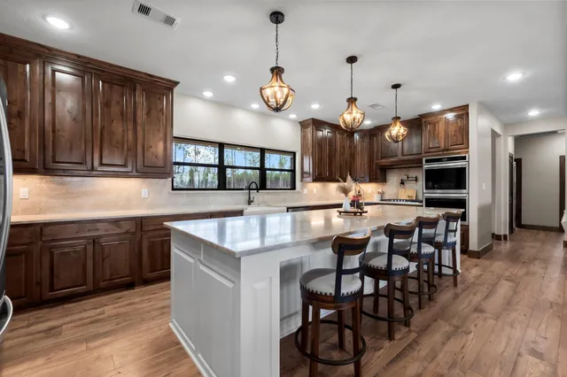 $799,000 | 245 Blackbuck Drive, Moscow, TX 75960