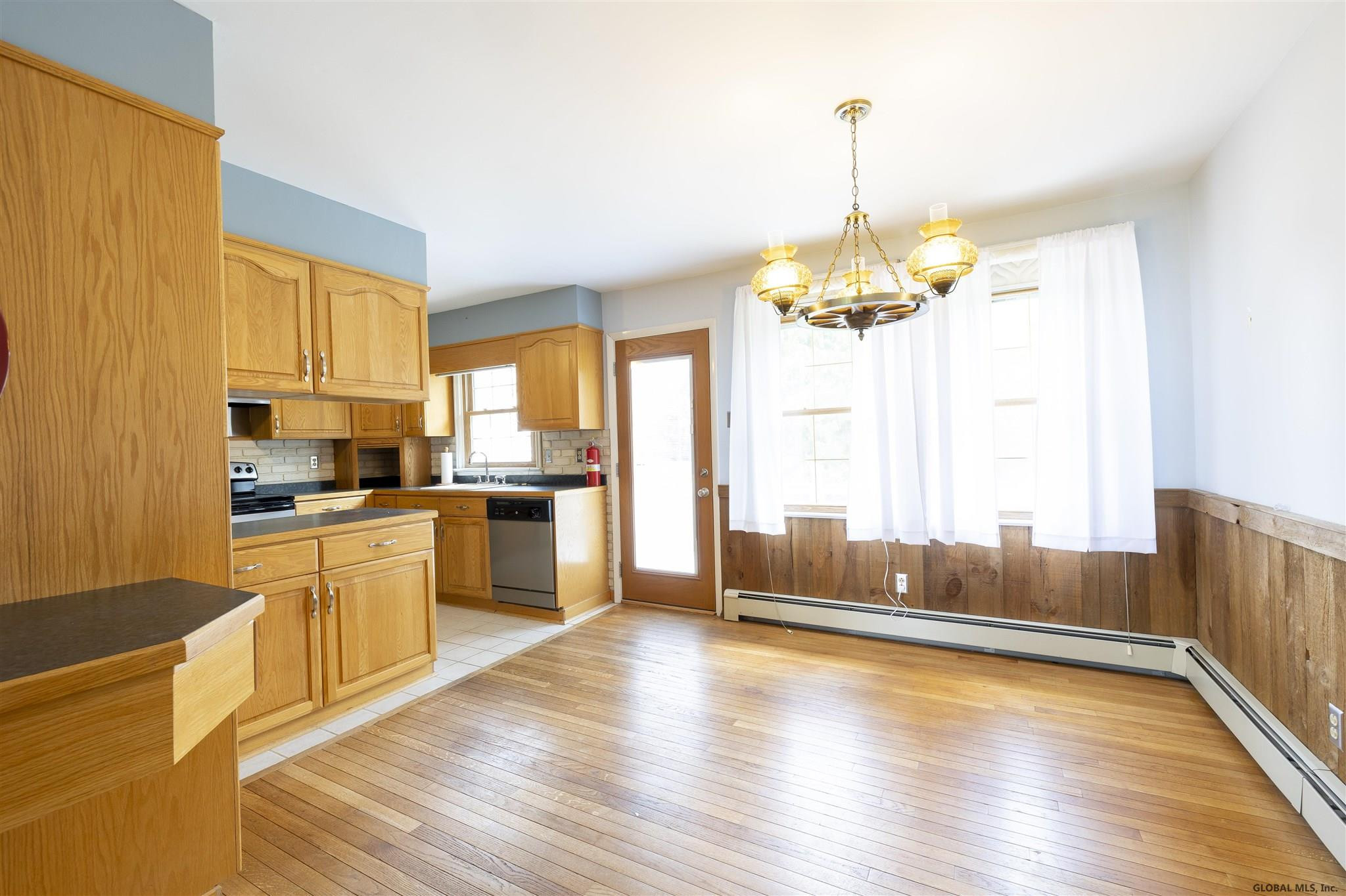 1449 Midline Road Amsterdam, NY 12010 - Photo 9 of 42 Photo 9