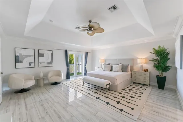 $1,974,000 | 909 Mango Isle, Fort Lauderdale, FL 33315
