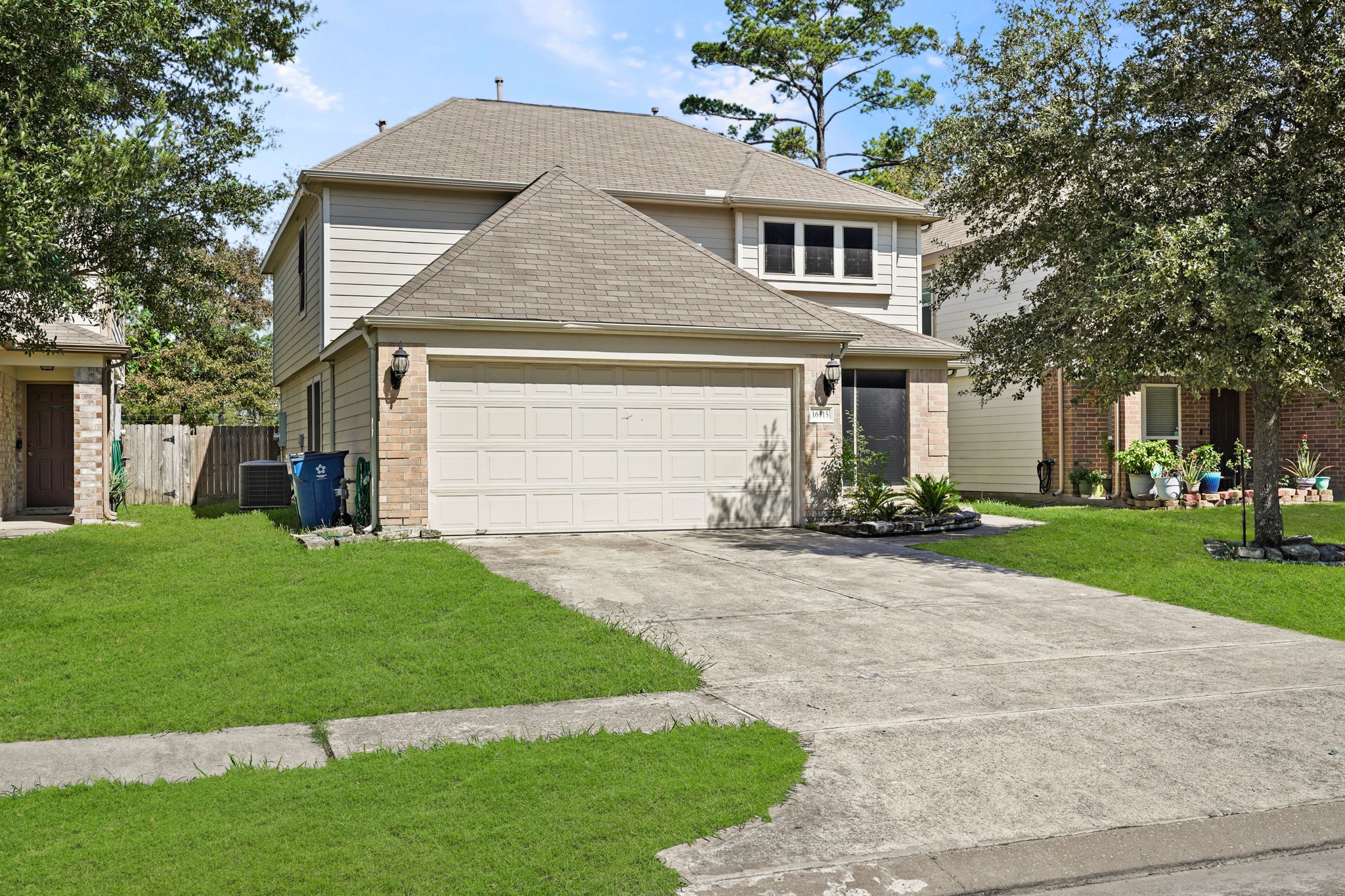 16115 Sheldon Ridge Way Houston, TX 77044 - Photo 1 of 21 Gallery Image 1