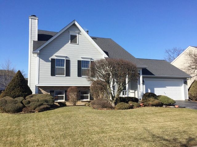 1463 South Tyler Road St. Charles, IL 60174 - Photo 2 of 24 Gallery Image 2