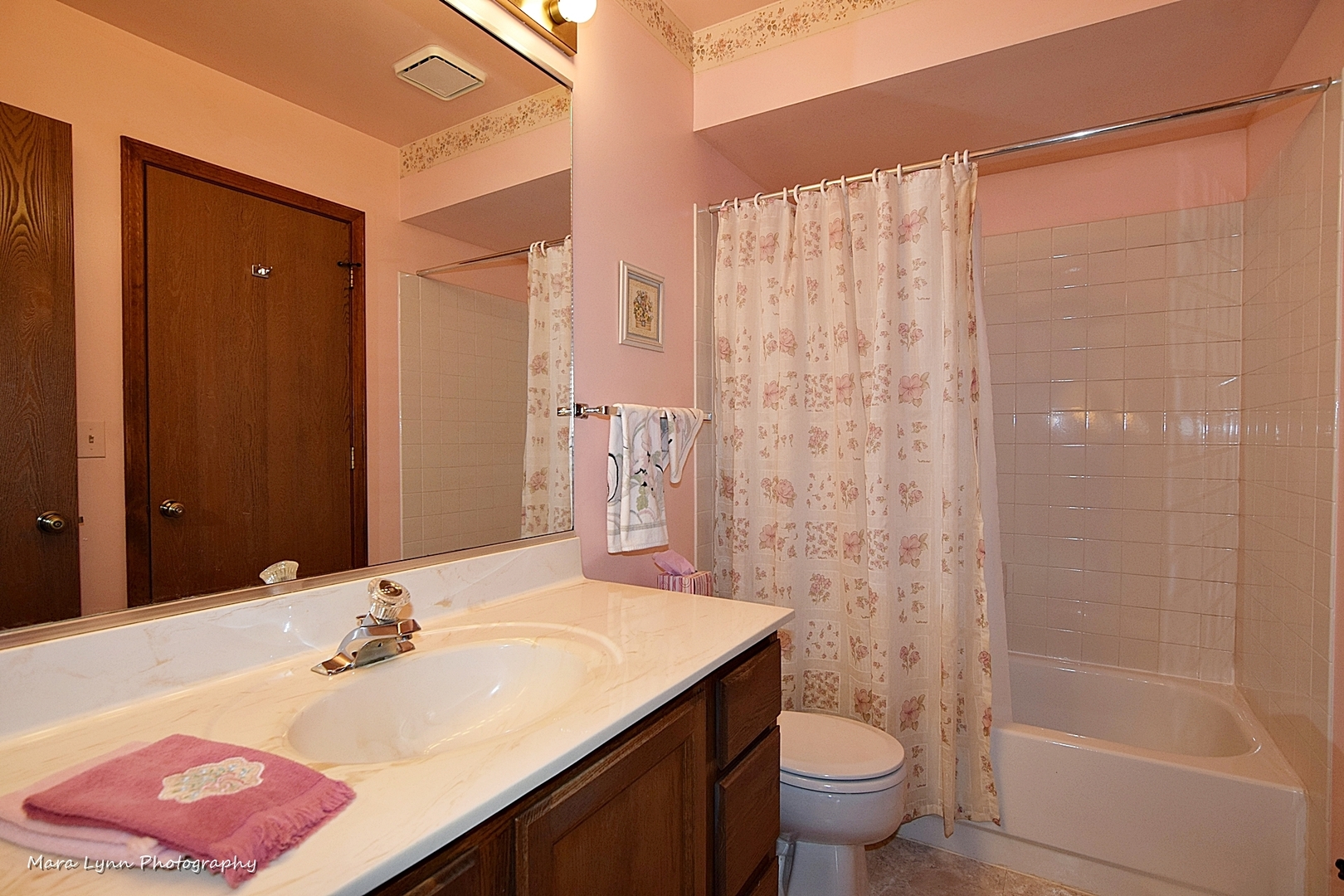 1463 South Tyler Road St. Charles, IL 60174 - Photo 12 of 24 Gallery Image 12