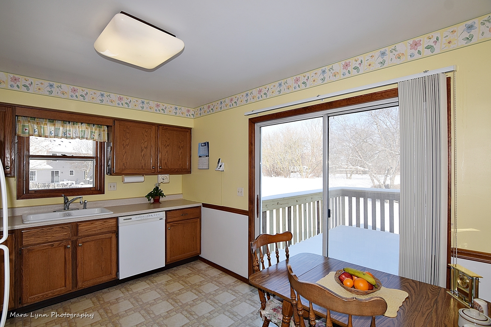1463 South Tyler Road St. Charles, IL 60174 - Photo 7 of 24 Gallery Image 7