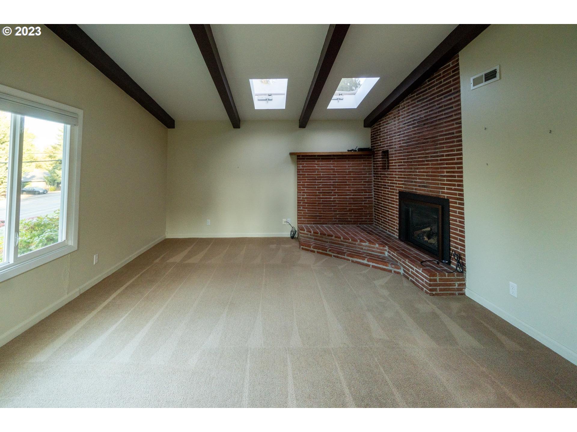 3226 Pacific Way Longview, WA 98632 - Photo 15 of 32 Gallery Image 15