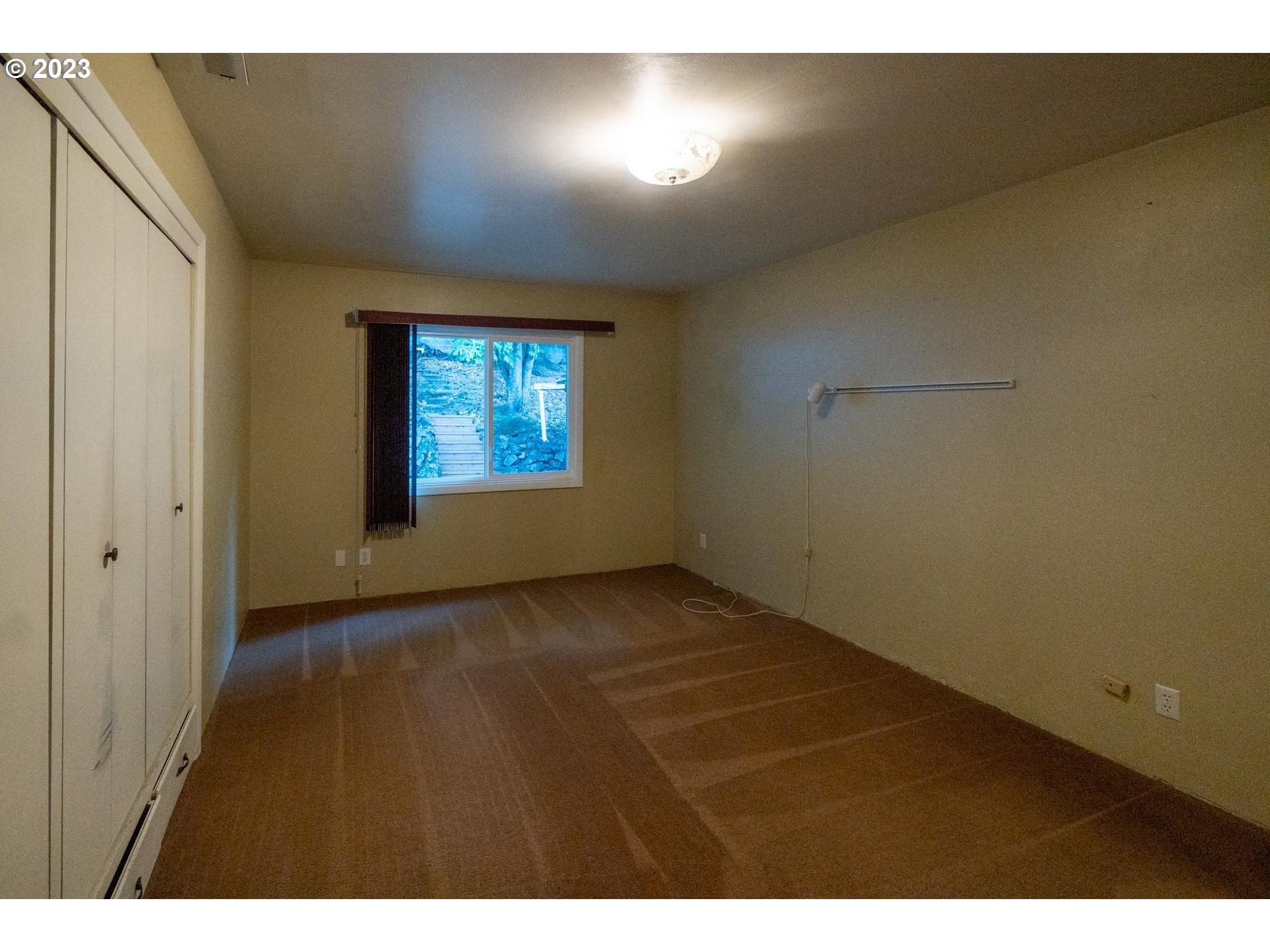 3226 Pacific Way Longview, WA 98632 - Photo 22 of 32 Gallery Image 22