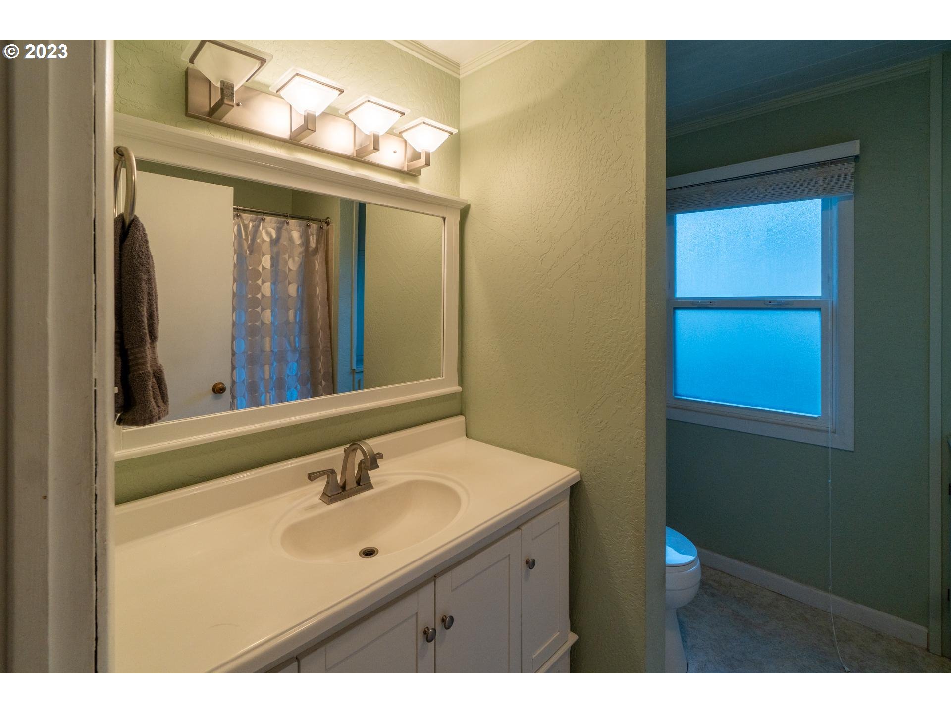 3226 Pacific Way Longview, WA 98632 - Photo 26 of 32 Gallery Image 26