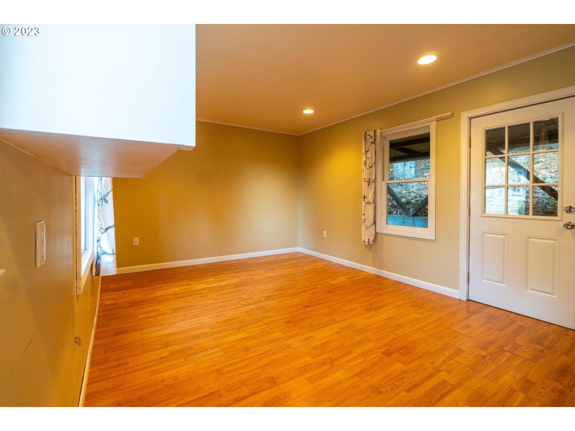 3226 Pacific Way Longview, WA 98632 - Photo 29 of 32 Gallery Image 29