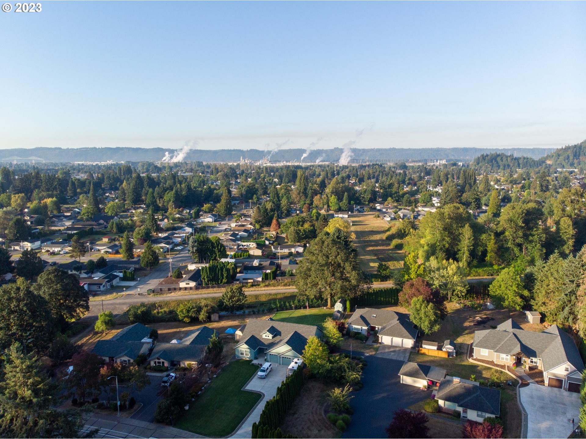 3226 Pacific Way Longview, WA 98632 - Photo 7 of 32 Gallery Image 7