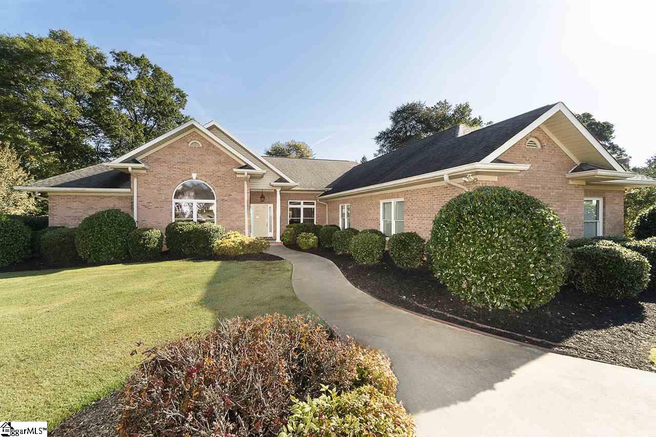 409 Inverness Way Easley, SC 29642 - Photo 1 of 36 Gallery Image 1