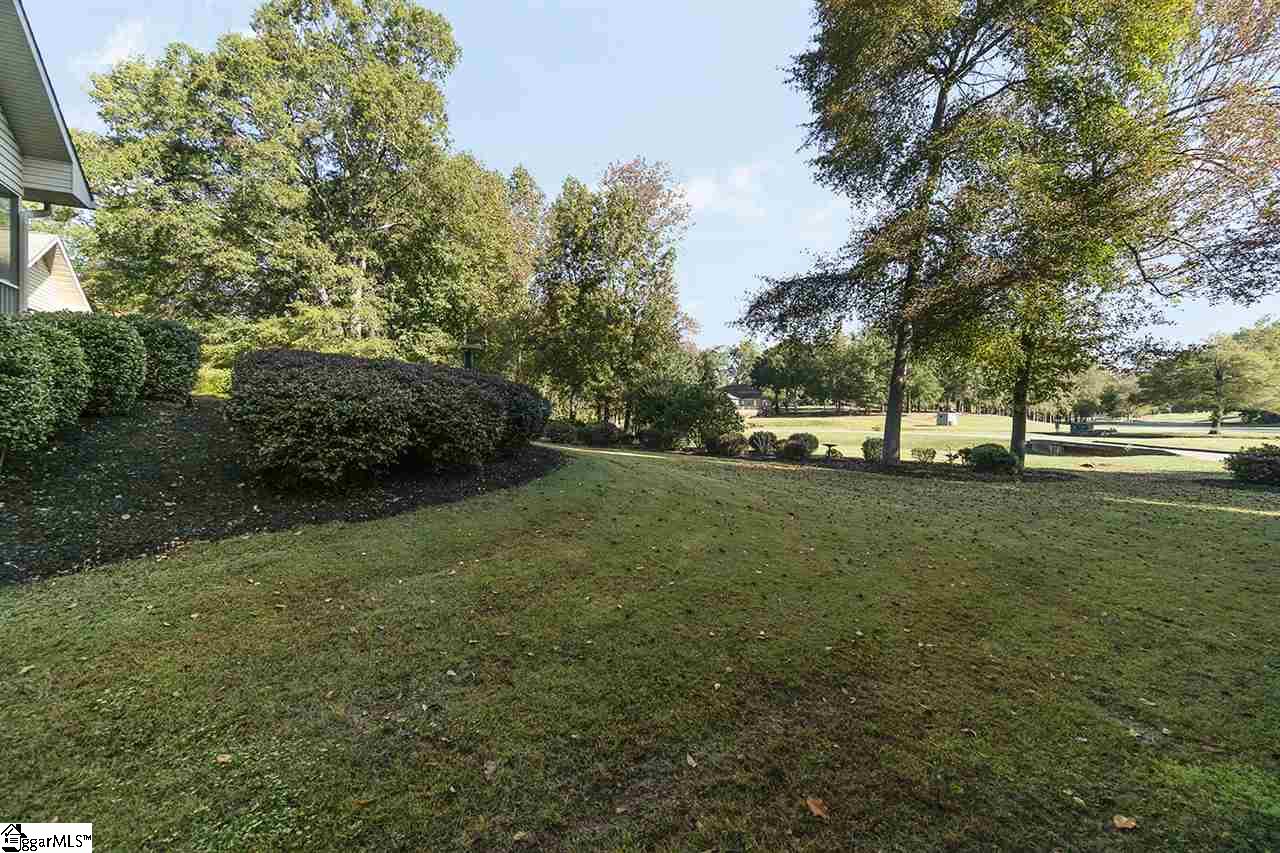 409 Inverness Way Easley, SC 29642 - Photo 7 of 36 Gallery Image 7