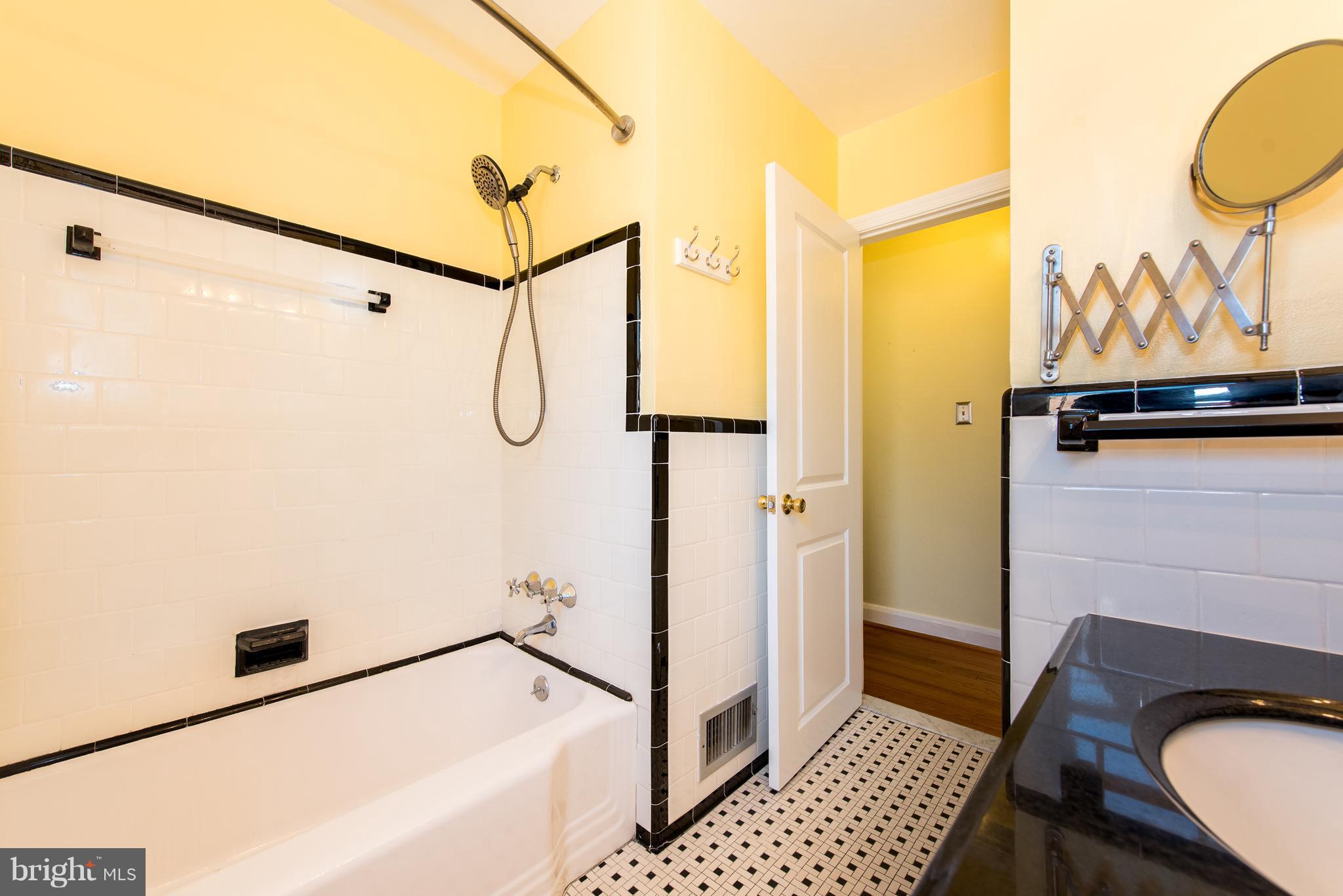 1933 Old Frederick Road Catonsville, MD 21228 - Photo 19 of 30 Bathroom