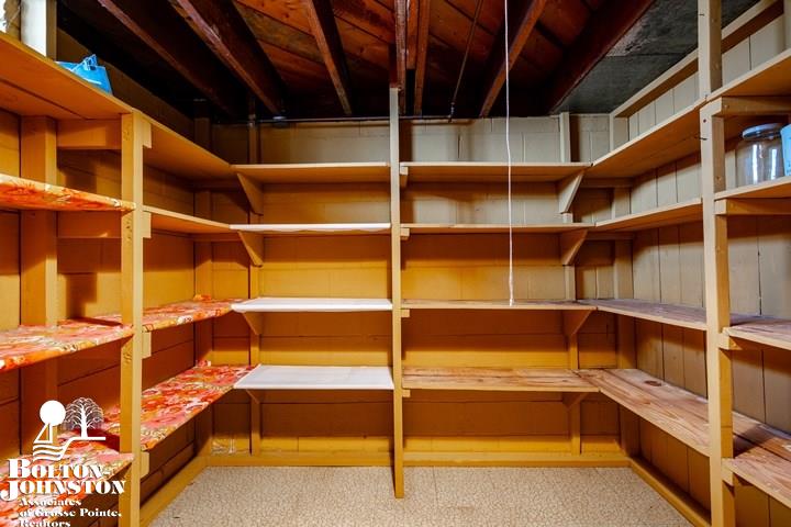 412 Lexington Road Grosse Pointe Farms, MI 48236 - Photo 41 of 43